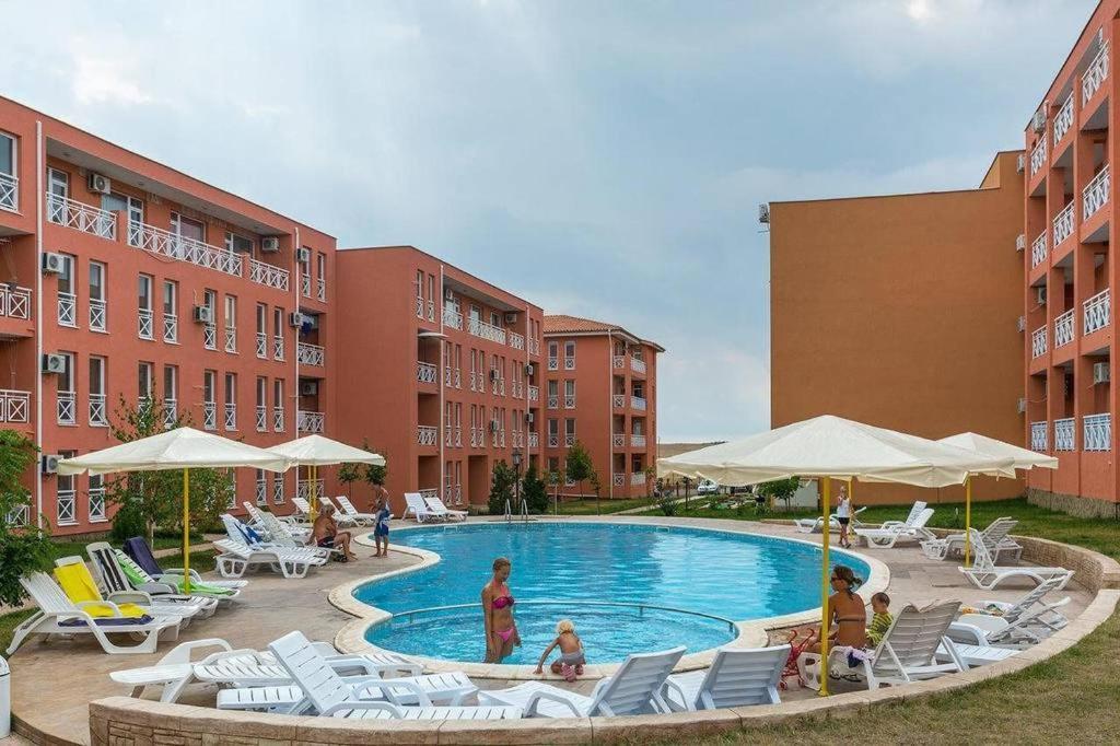 Sunny Day 6 Pav-Apartment Slantchev Briag Extérieur photo
